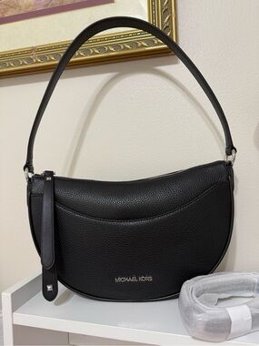 Michael Kors Dover Black Pebbled Leather Hobo Shoulder Bag